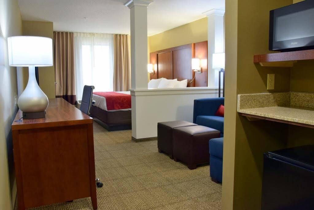 Comfort Suites Dunnellon Near Rainbow Springs Exterior foto